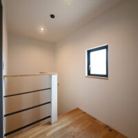 ダウンリビングとプライベートテラスが生む上質な時間